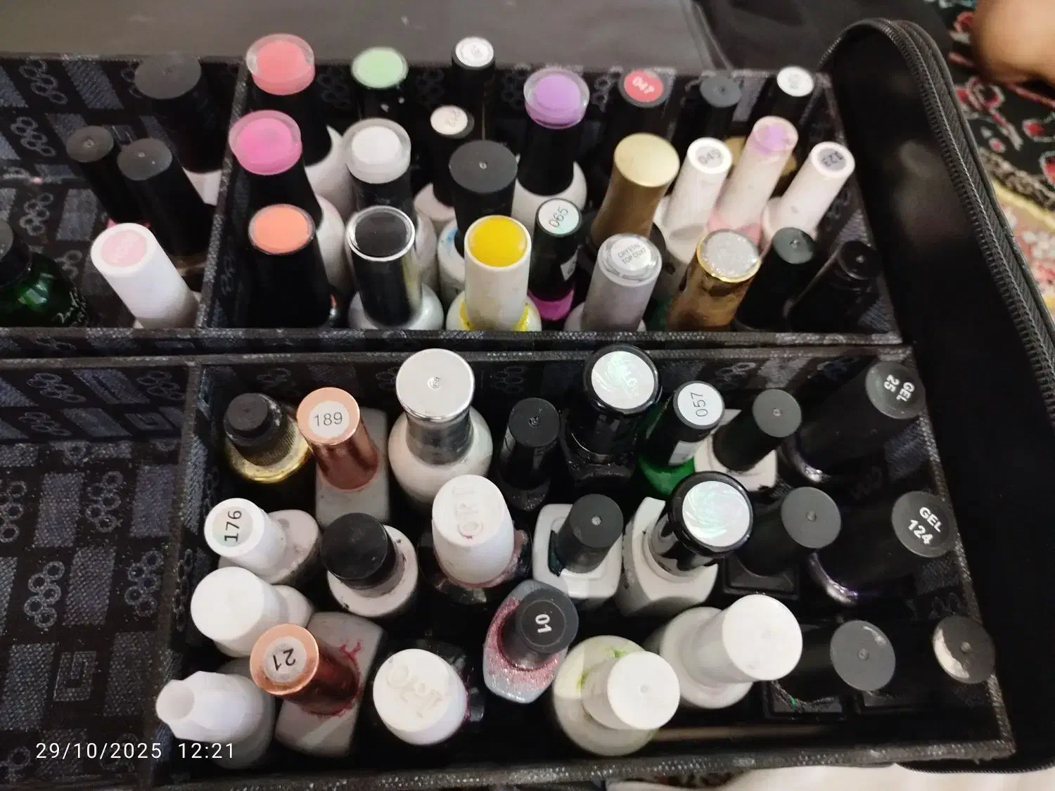 وسایل ناخن|آرایشی، بهداشتی، درمانی|اهواز, ۲۵۴دستگاه|دیوار