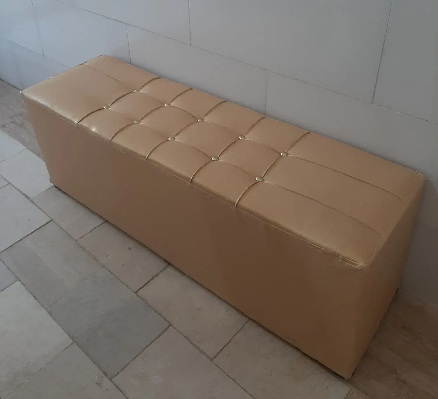 فروش ۴قلم وسایل آرایشگاه|آرایشگاه و سالنهای زیبایی|هرسین, |دیوار