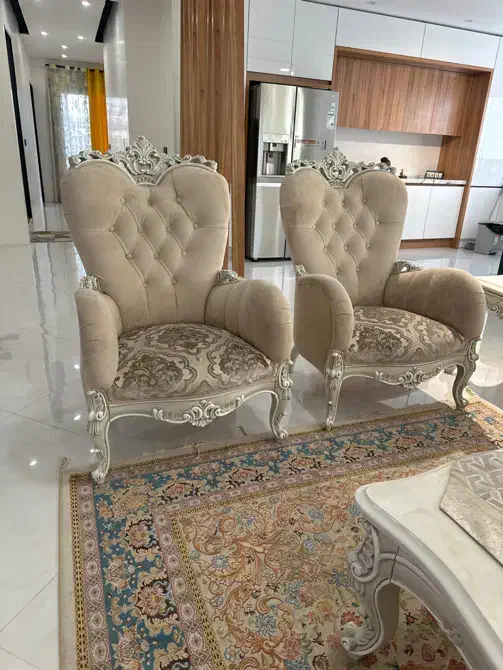 مبلمان نیمه سلطنتی و نهار خوری ۸ نفره بسیار شیک|مبلمان خانگی و میز عسلی|ساری, |دیوار