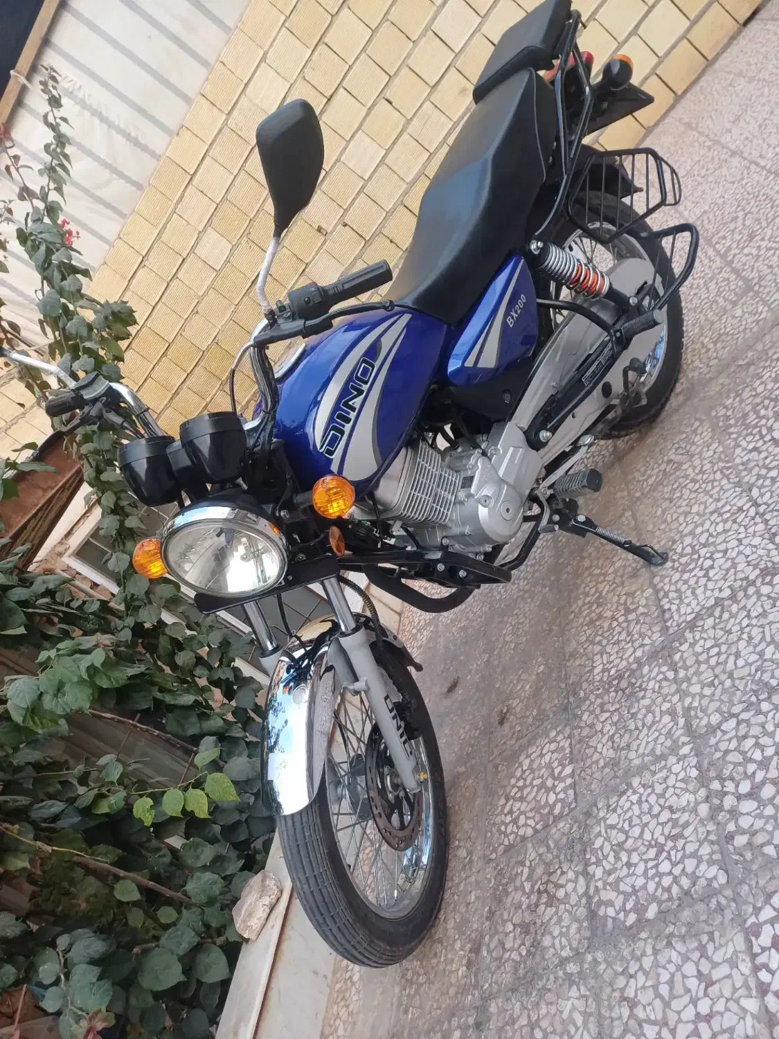 باکسرمدل 200|موتورسیکلت|کاشان, طالقانی|دیوار