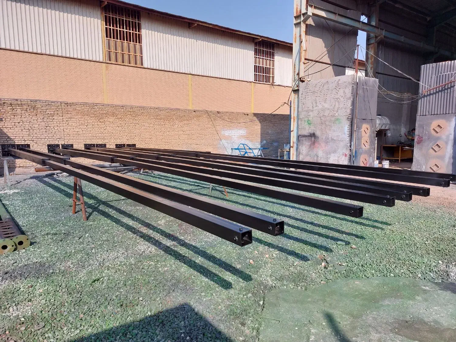 مونتاژ کار و جوشکار و کارگر ساده|استخدام صنعتی، فنی، مهندسی|اهواز, شهرک صنعتی شماره ۳|دیوار