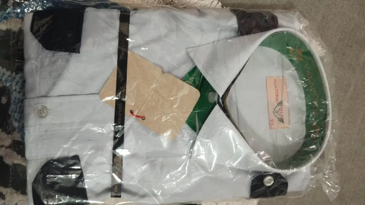 لباس فرم|لباس|شاهرود, |دیوار