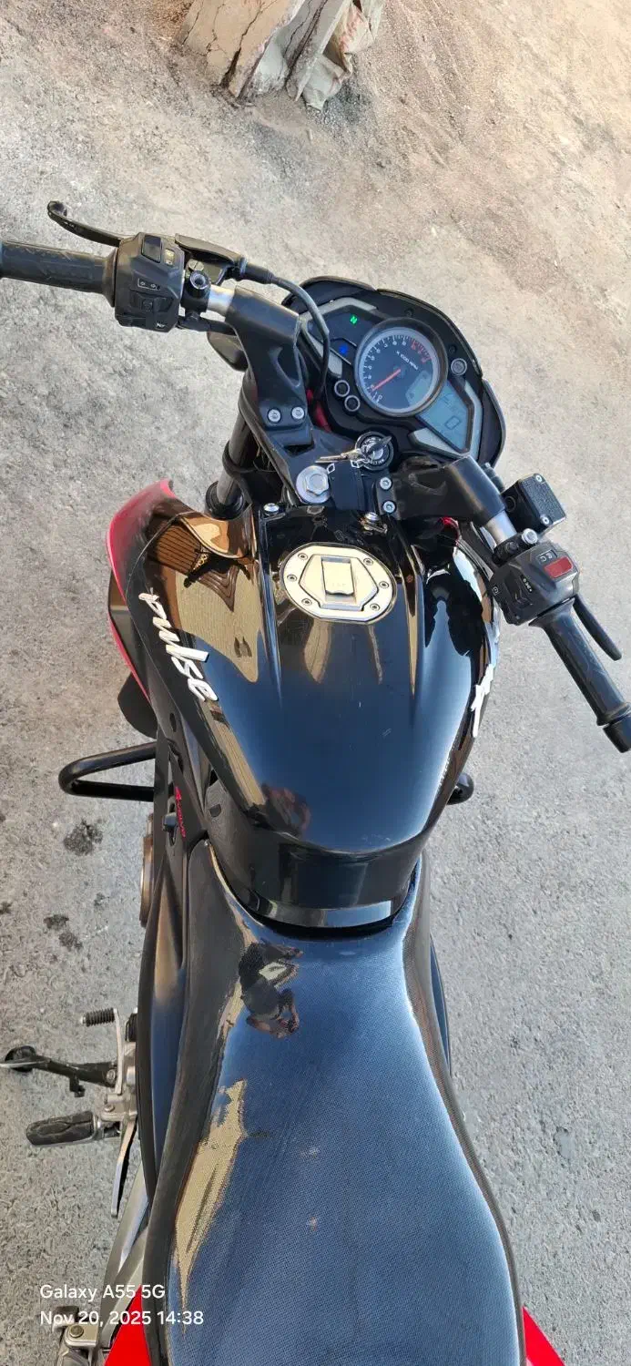 NS200|موتورسیکلت|میبد, |دیوار