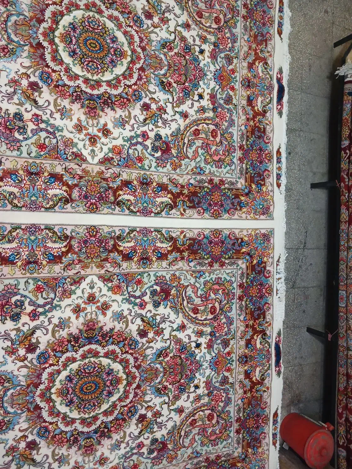 جفت قالیچه هاشیه ابریشم خطیبی رج ۴۰|فرش|تبریز, |دیوار