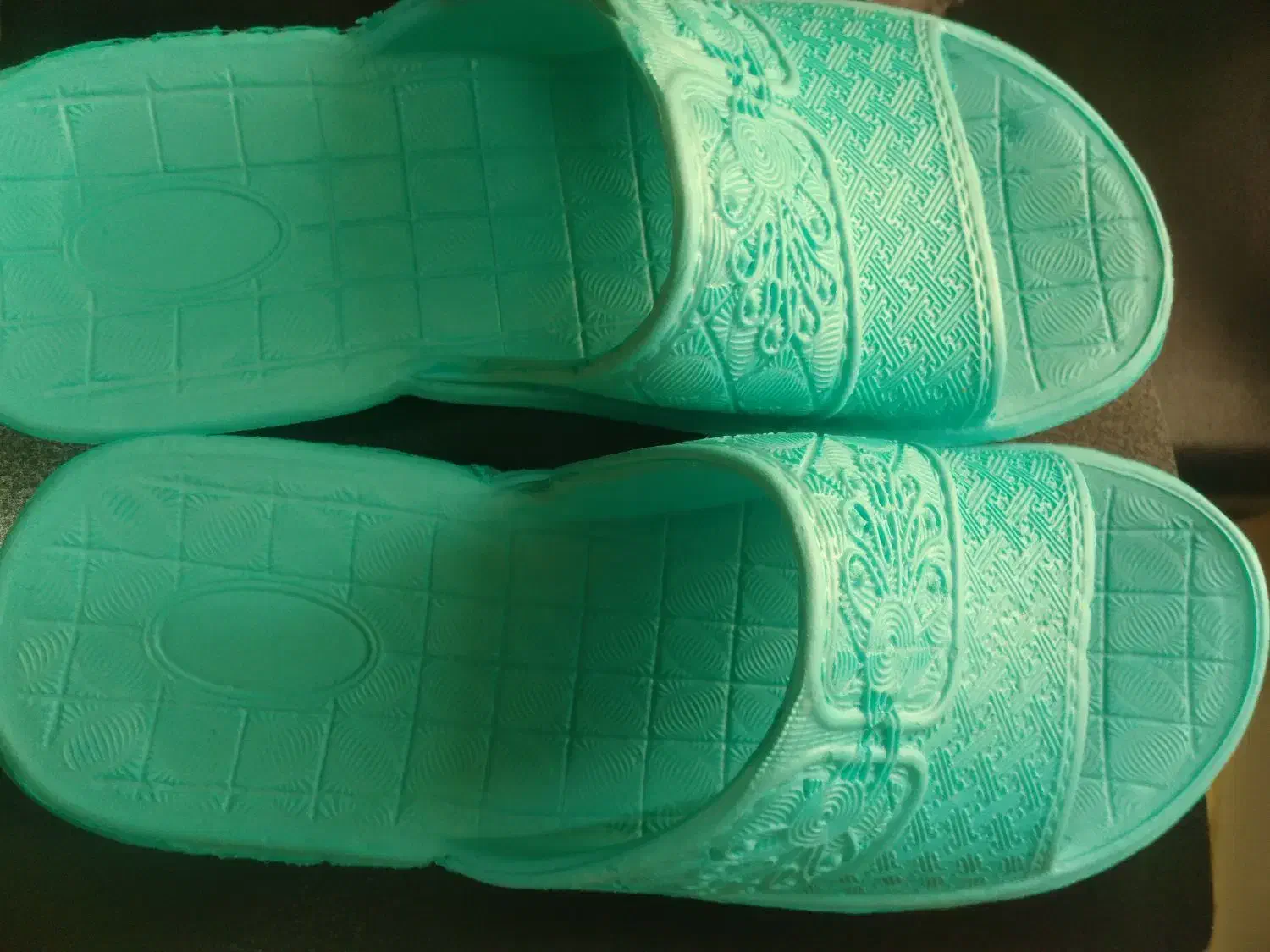 دمپایی|کیف، کفش، کمربند|بجنورد, |دیوار