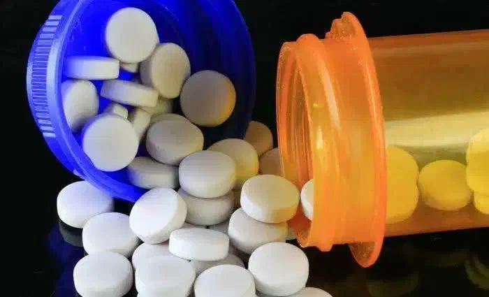 تر ک مت.ا دون ا پیوم تر ی.اک شیشه|خدمات آرایشگری و زیبایی|میرجاوه, |دیوار