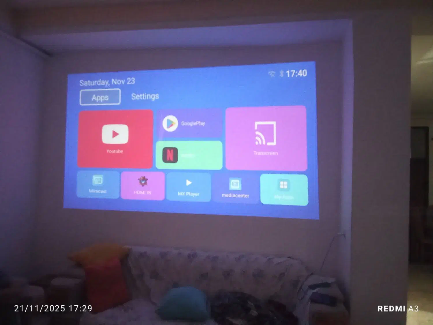 ویدیو پروژکتور یومیو Q4|تلویزیون و پروژکتور|سنندج, |دیوار