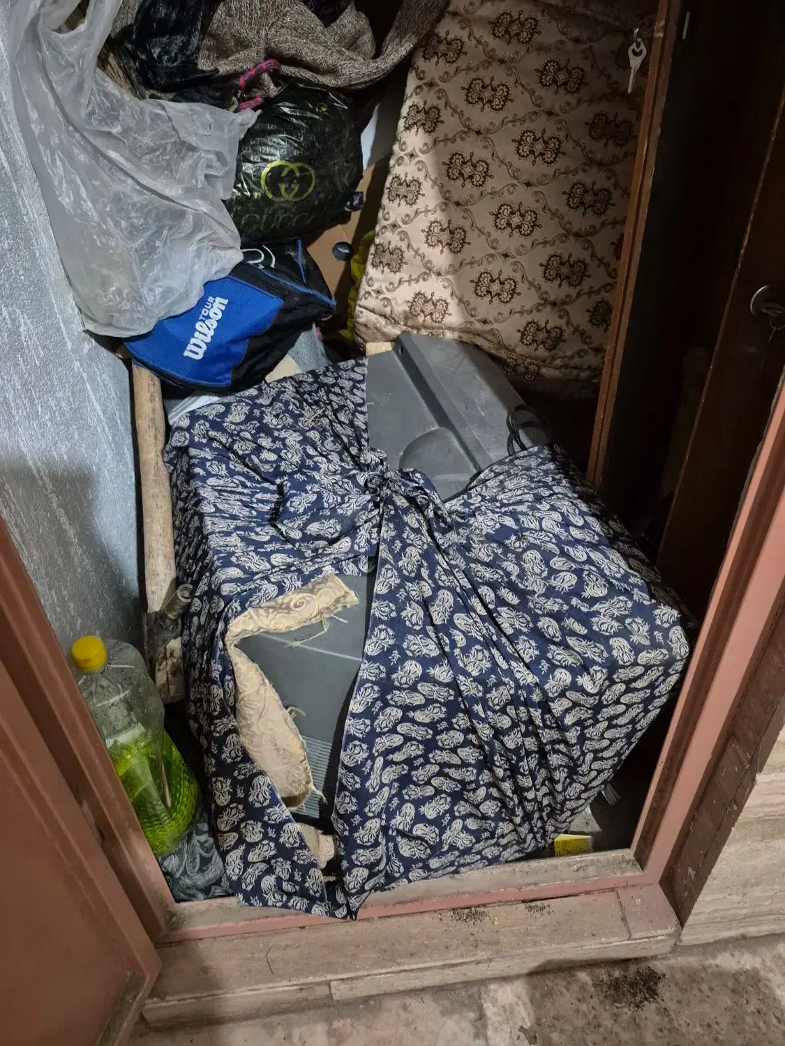 تلویزیون قدیمی|تلویزیون و پروژکتور|محلات, |دیوار