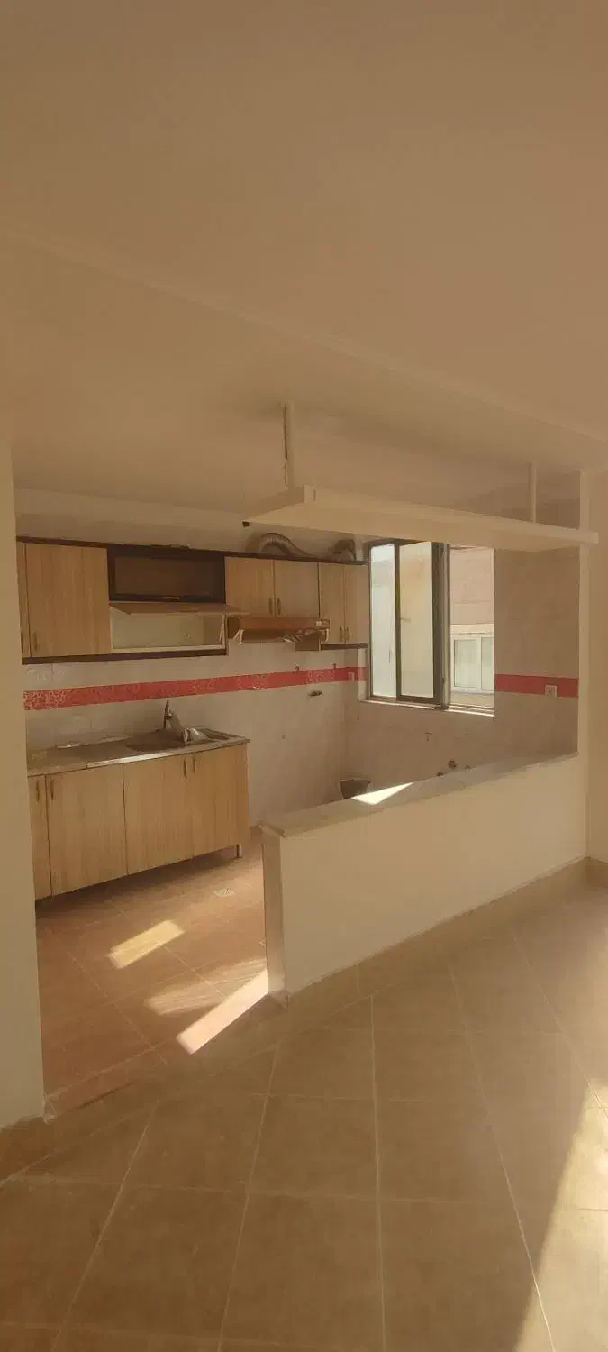 طبقه چهارم/انقلاب ۲۹/آسانسور/املاک امپراطور شکیبا|اجارهٔ آپارتمان|سبزوار, قصبه اب یمین|دیوار