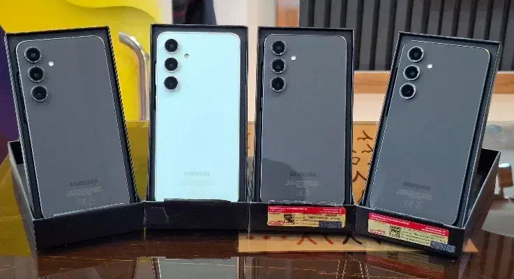 سامسونگS24 FE رم ۸ حافظه ۲۵۶ مشابه آکبند|موبایل|مشهد, بهشت|دیوار