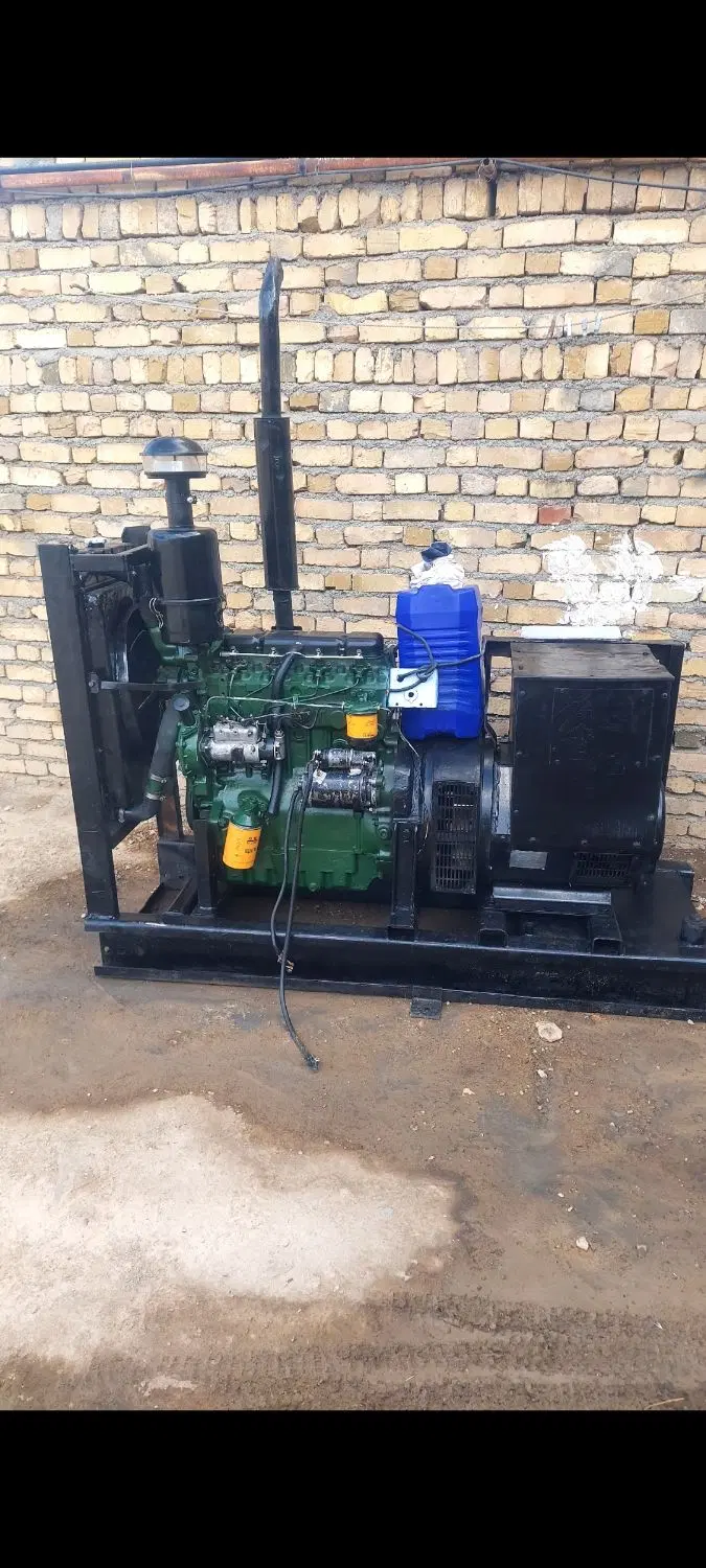 موتور برق پرکنز اصل انگلیس ژنراتور برق ۵۰ کاوا اصل|ماشینآلات صنعتی|تهران, خرمشهر|دیوار