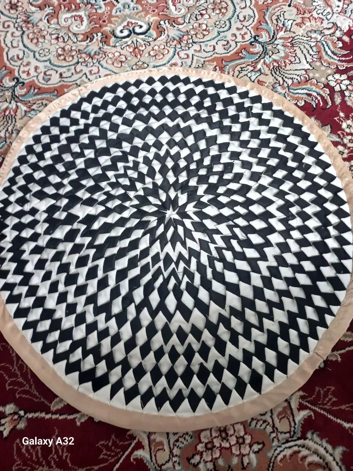 وسایل تزئینی قدیمی 100در100دستباف|صنایع دستی و سایر لوازم تزئینی|فولادشهر, B4|دیوار