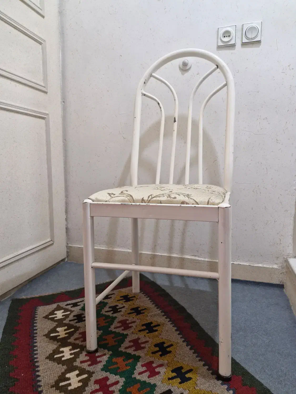 صندلی آهنی|صندلی و نیمکت|قزوین, |دیوار