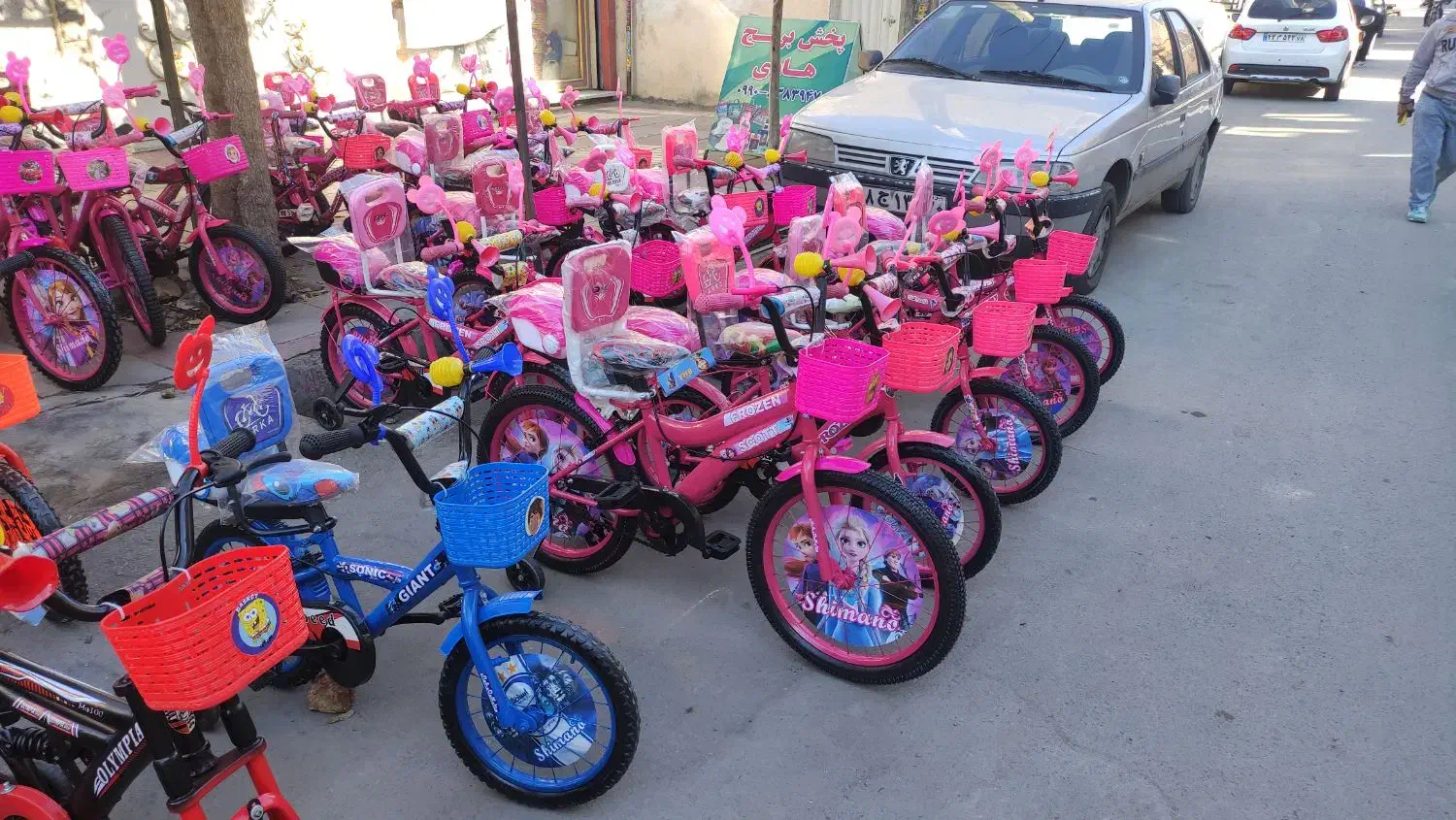 دوچرخه رنگ صورتی وابی و قرمز وسبز12و 16و 20|دوچرخه، اسکیت، اسکوتر|رباط‌کریم, رباط‌کریم|دیوار