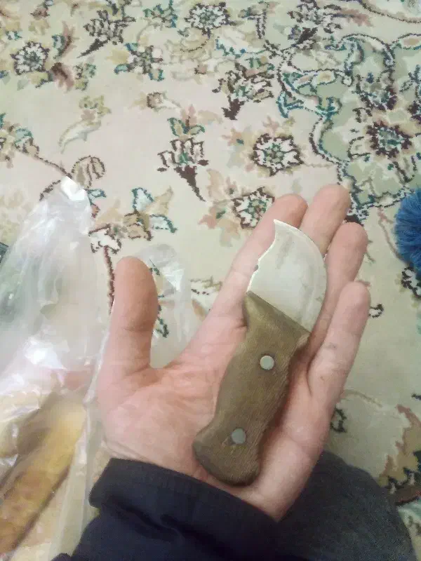 چاقو کپوری|کوهنوردی و کمپینگ|شاهین‌شهر, شهرک گلدیس|دیوار