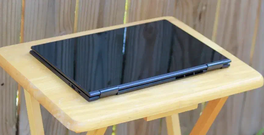 لپتاپ Lenovo i7 نسل ۸ رم ۱۶ صفحه 4k لمسی|رایانه همراه|ارومیه, |دیوار