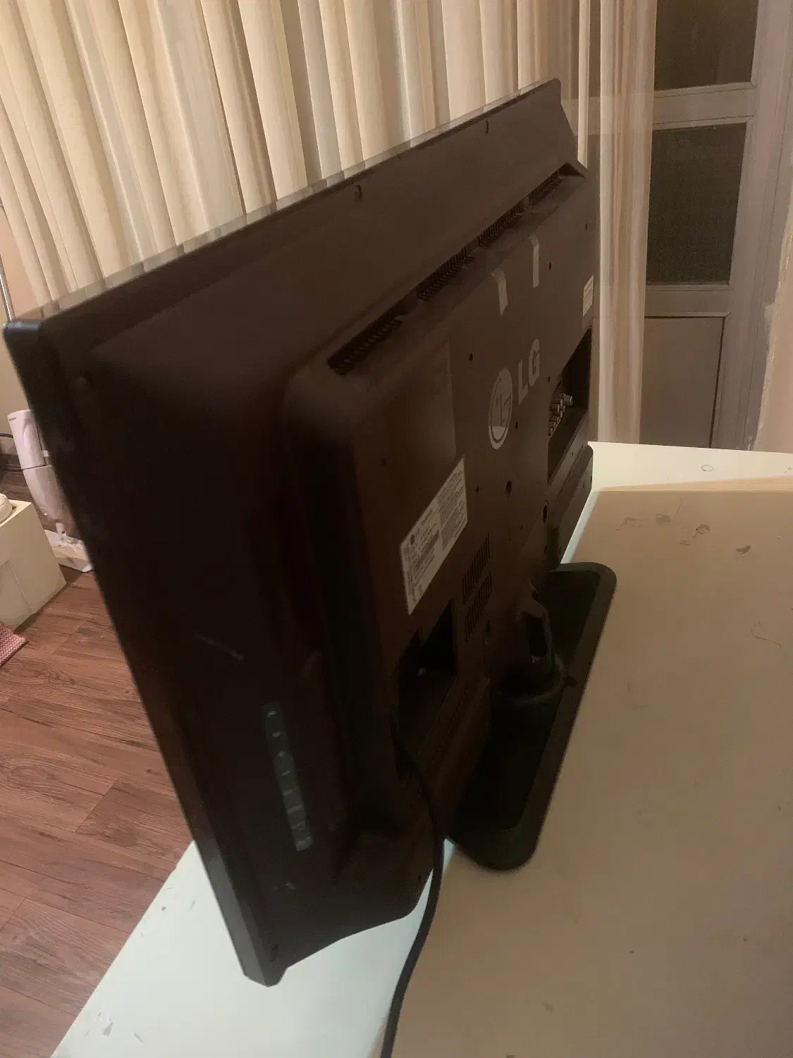 ال ای دی ال جی ۳۲ اینچ|تلویزیون و پروژکتور|مشهد, تربیت (صدف)|دیوار