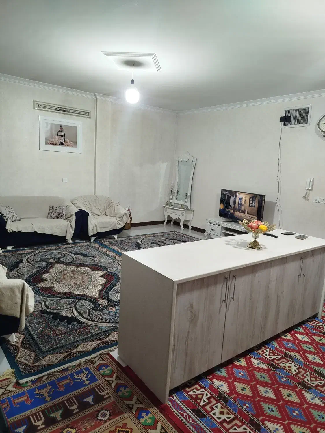 62متر آپارتمان نزدیک مترو