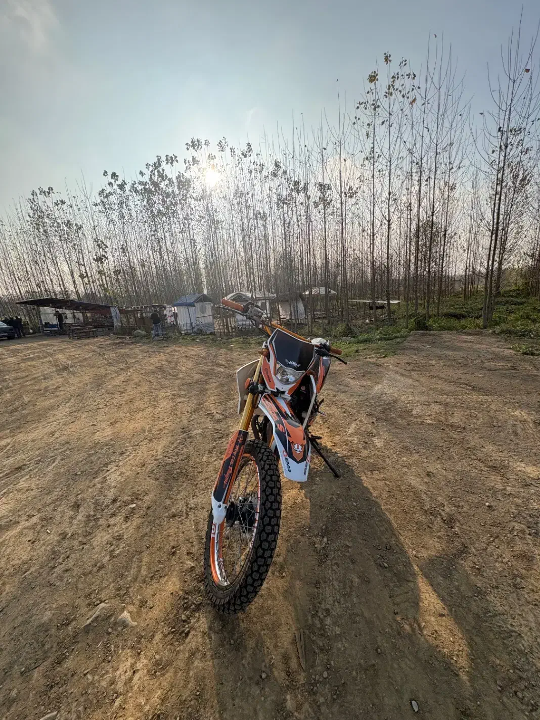 فلات ۲۵۰ طرح کی تی ام|موتورسیکلت|صومعهسرا, |دیوار