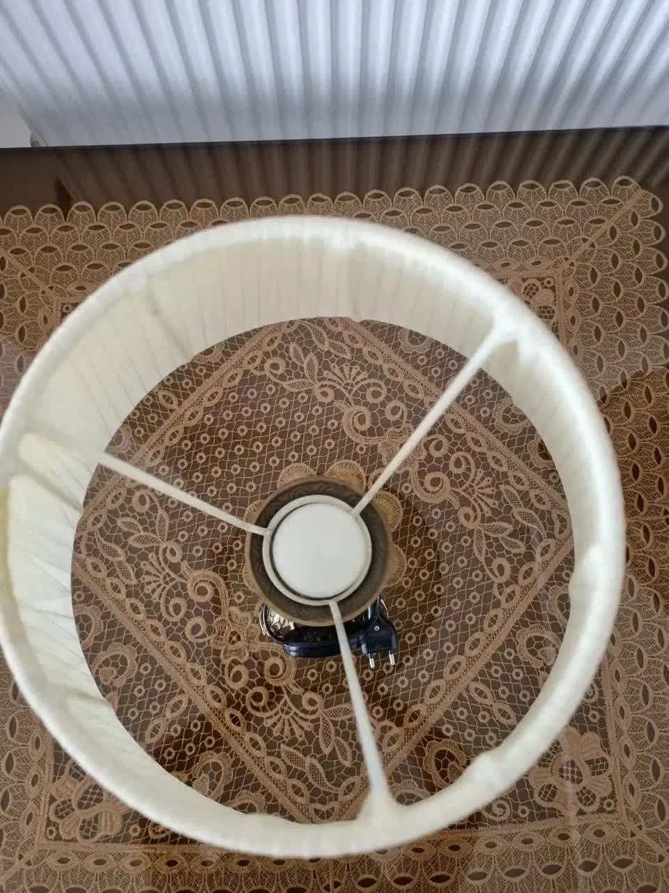 آواژور رومیزی برنزی|چراغ خواب و آباژور|الوند, |دیوار