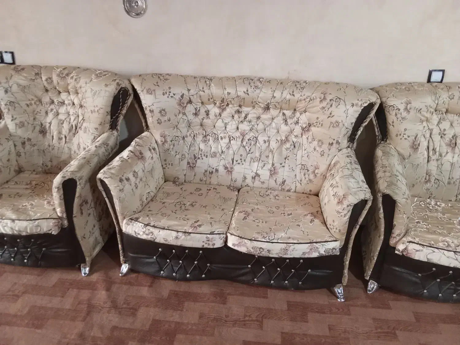 در حد نو|مبلمان اداری|سلماس, |دیوار