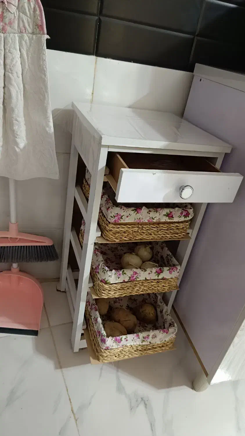 جا سیب زمینی پیازی|مبلمان خانگی و میز عسلی|پیشوا, |دیوار