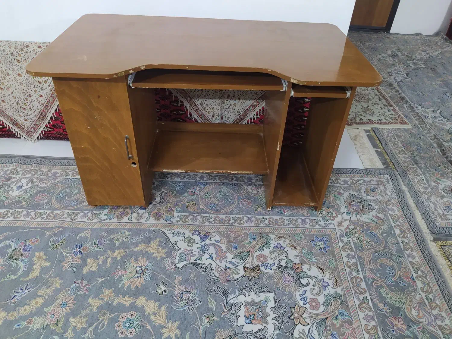 میز چوبی کامپیوتر|میز تحریر و کامپیوتر|مشهد, رده|دیوار