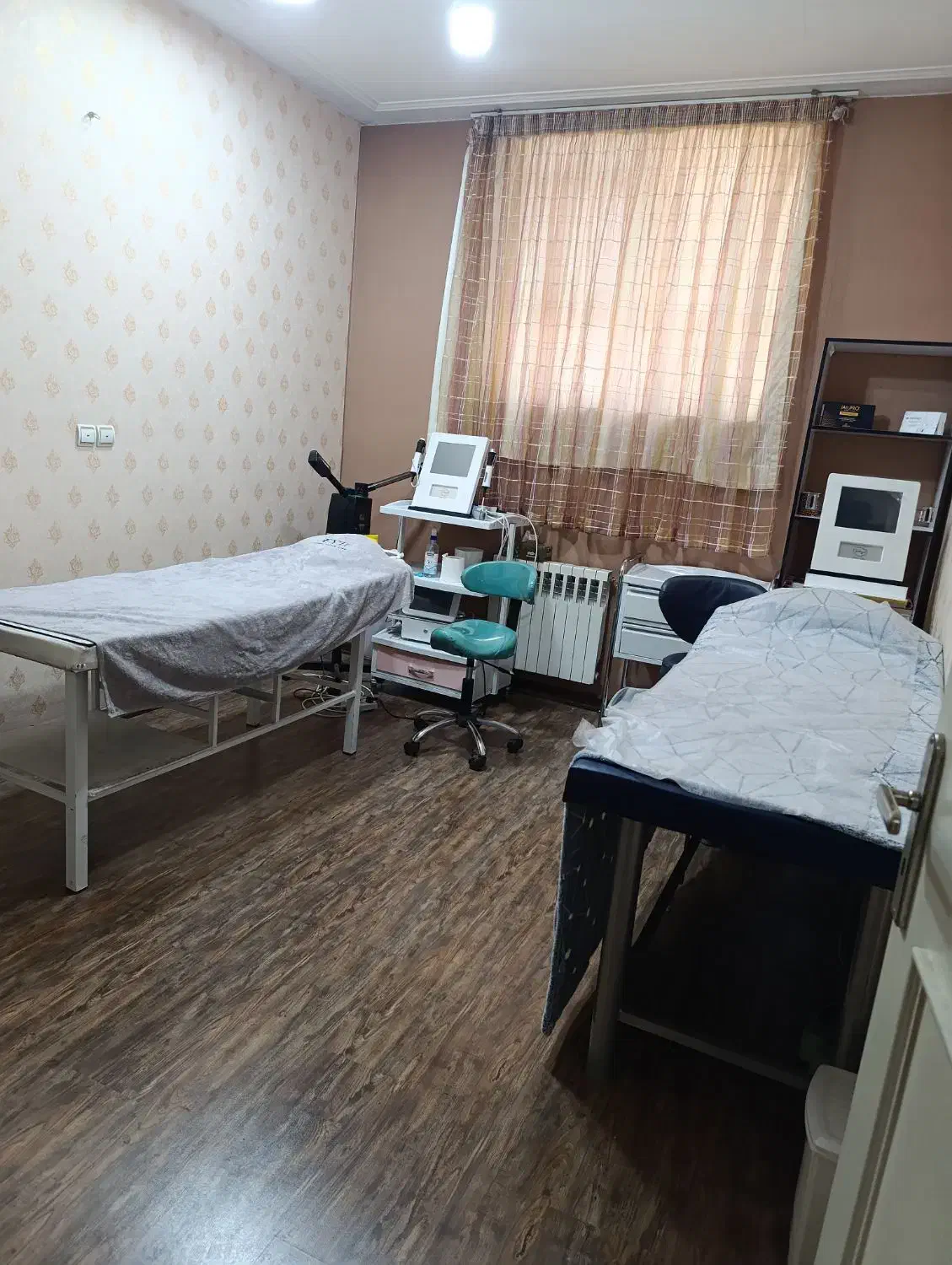 اجاره اتاق فیشیال|اجارهٔ دفتر کار، اتاق اداری، مطب|شیراز, معالی‌آباد|دیوار