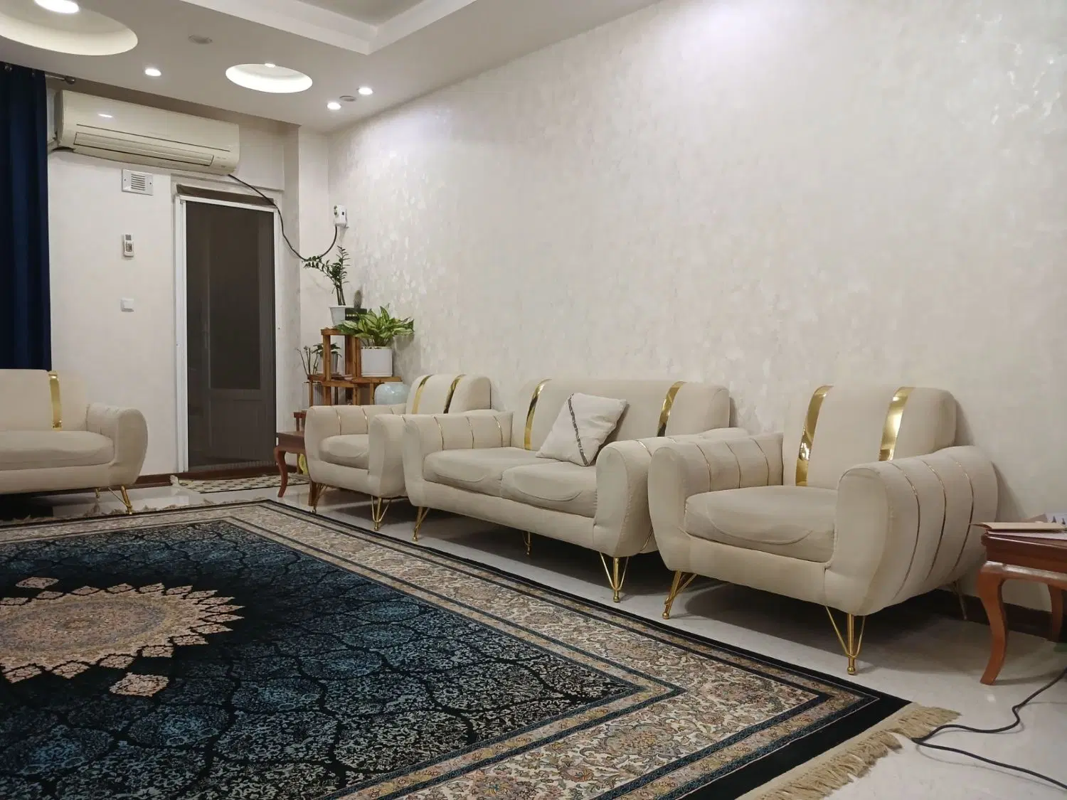 مبل|مبلمان خانگی و میز عسلی|بندر امام خمینی, |دیوار