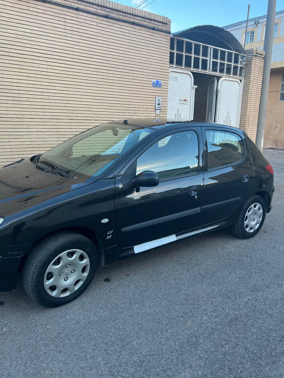 پژو ۲۰۶ مدل ۹۸ تیپ ۵|خودرو سواری و وانت|سیرجان, |دیوار