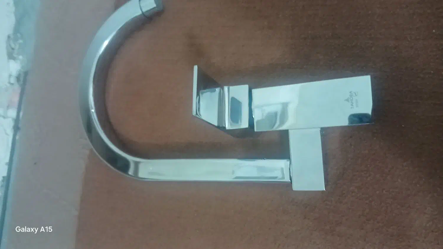 چهارعددشیرآلات طهورا|لوازم سرویس بهداشتی|چناران, |دیوار