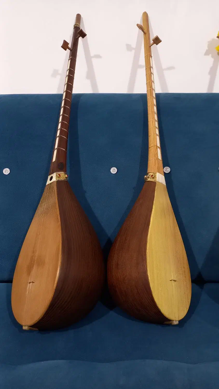 دوتار سازی احمد صحرایی|سازهای سنتی|بجنورد, |دیوار