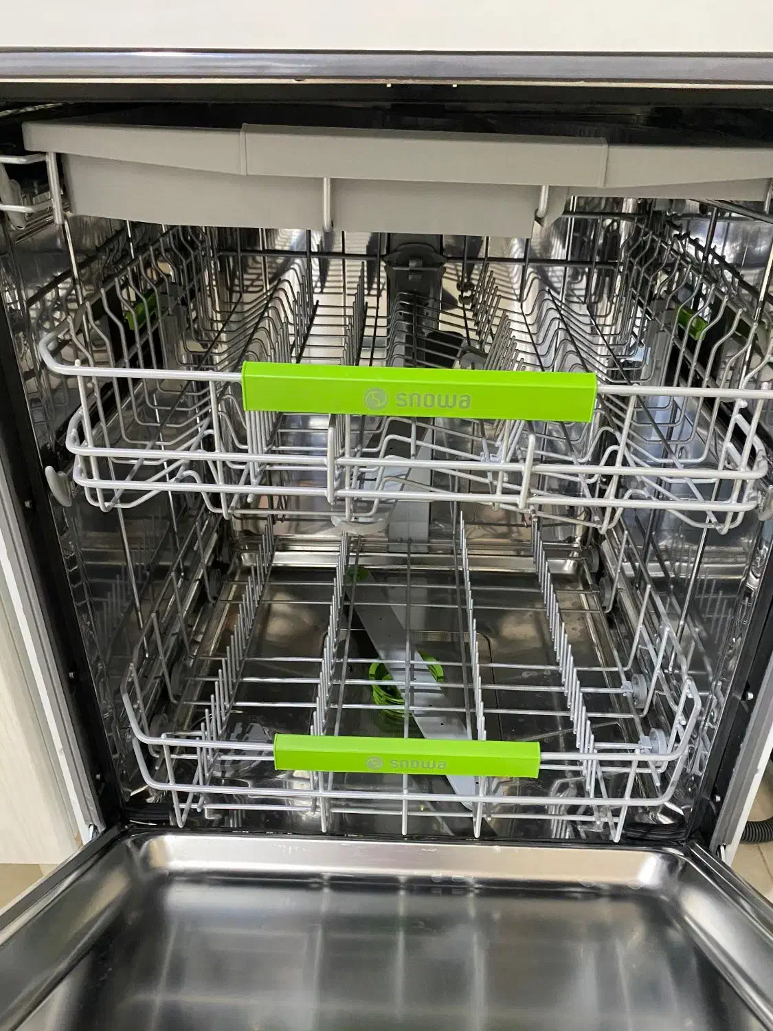 ماشین ظرفشویی اسنوا ۱۴ نفره|ماشین ظرفشویی|ایلام, |دیوار