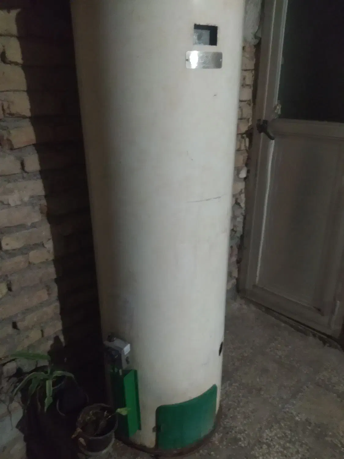 آبگرمکن سالم ۱۹۰ لیتری|آبگرمکن، پکیج، شوفاژ|علی‌آباد کتول, |دیوار