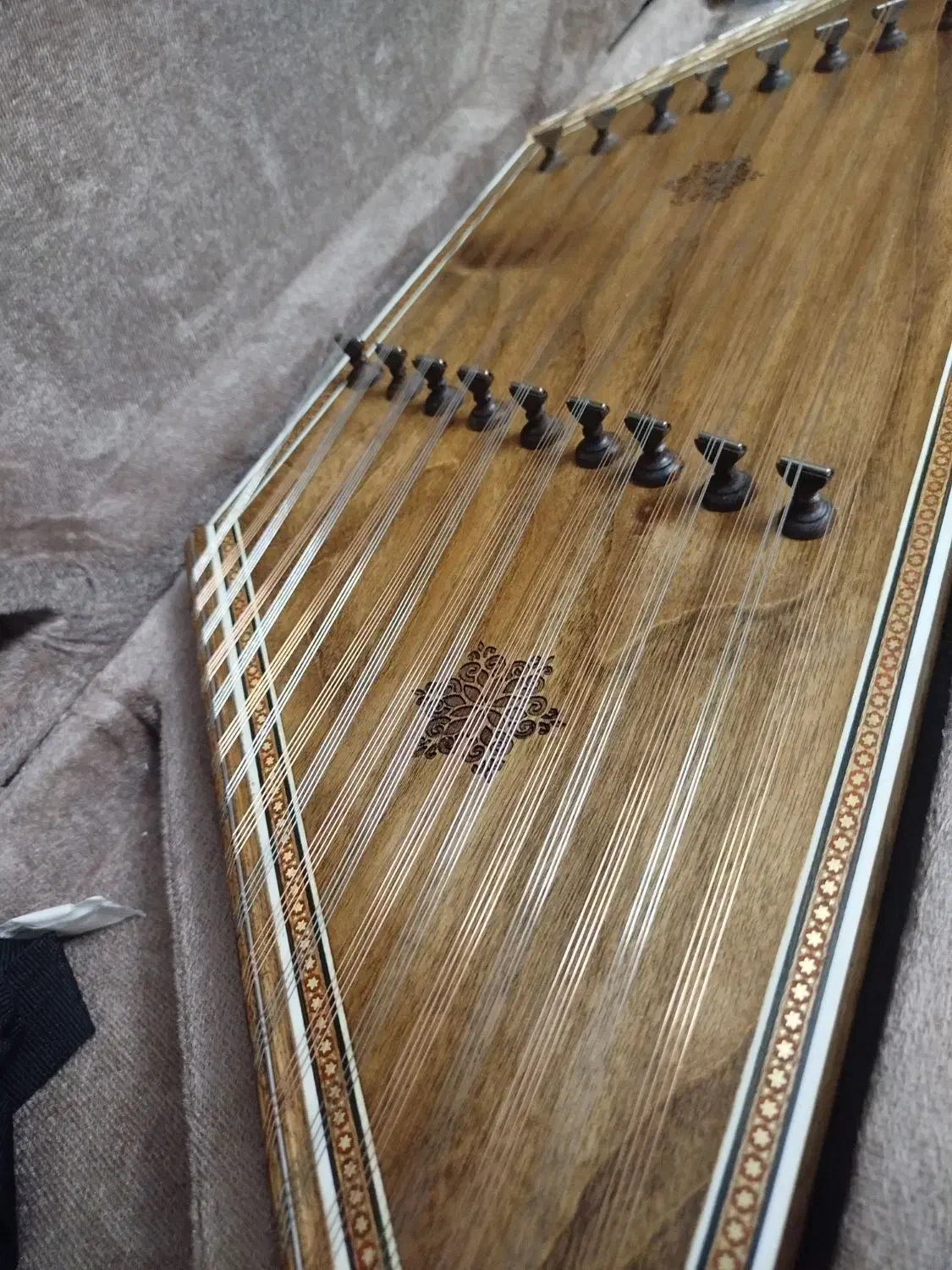 سنتور نو استفاده نشده چوب گردو با ضمانت|سازهای سنتی|نکا, |دیوار