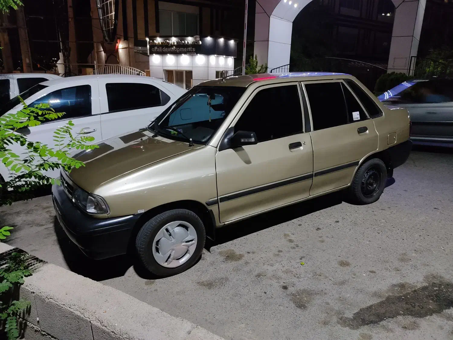 پرایدمدل84|خودرو سواری و وانت|گنبد کاووس, |دیوار