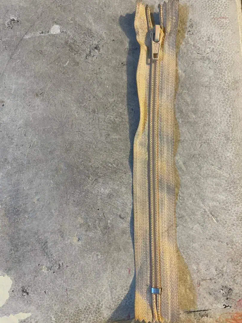 زیپ|لوازم خیاطی و بافتنی|قم, صفائیه|دیوار