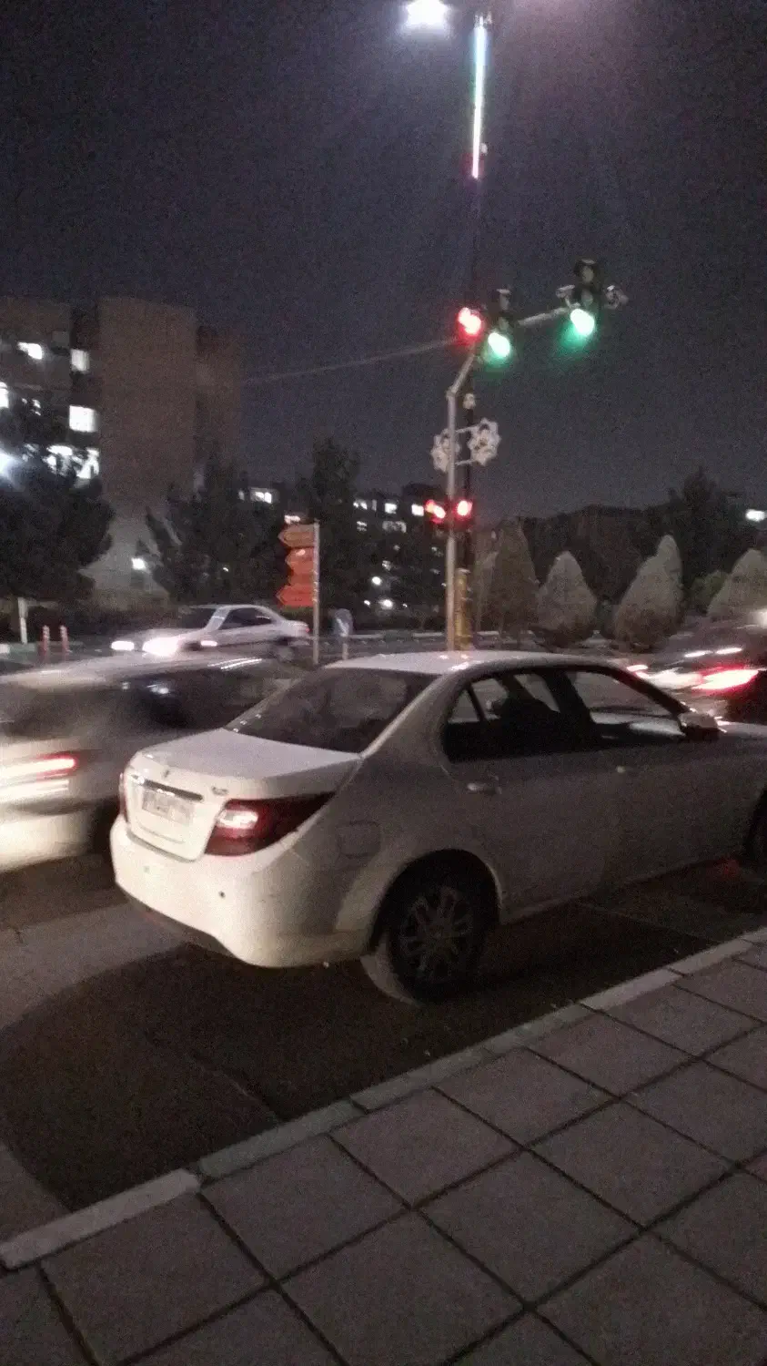 مدل ۹۸|خودرو سواری و وانت|رودهن, |دیوار