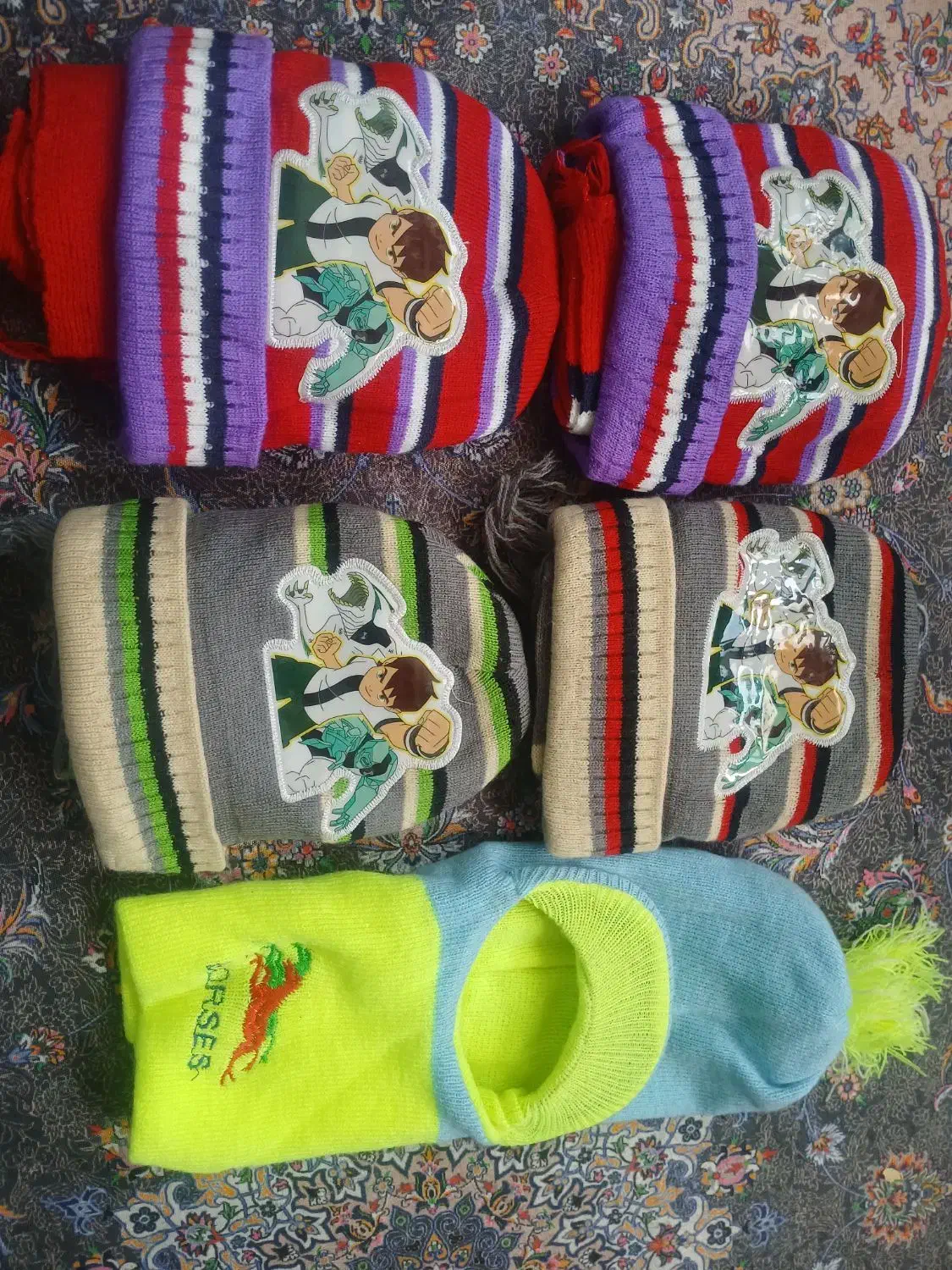 شال و کلاه|لباس|فولادشهر, B1|دیوار