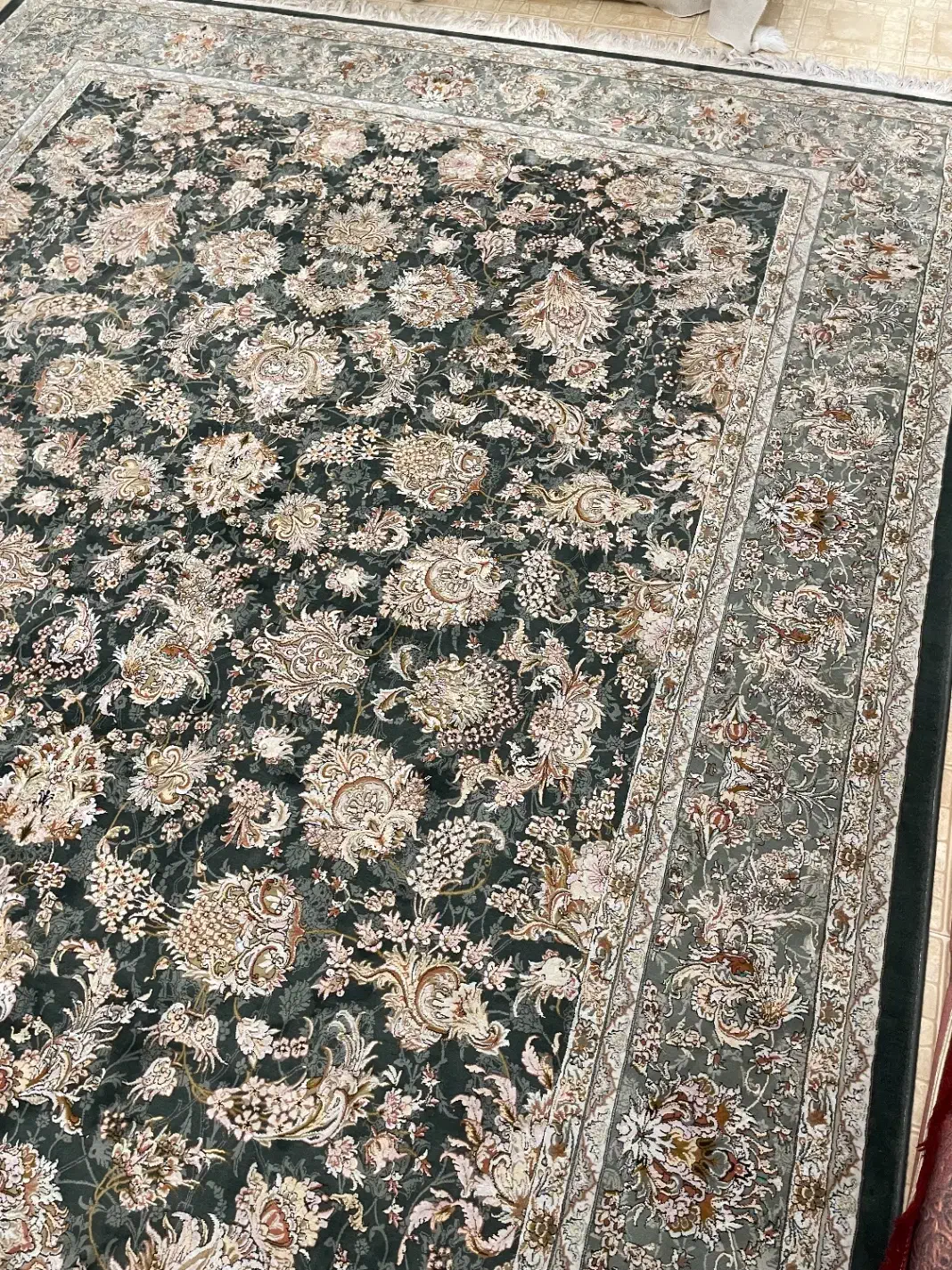 فرش ۹متری درجه یک ومیز تلویزیون نراد|فرش|رشت, دیلمان|دیوار