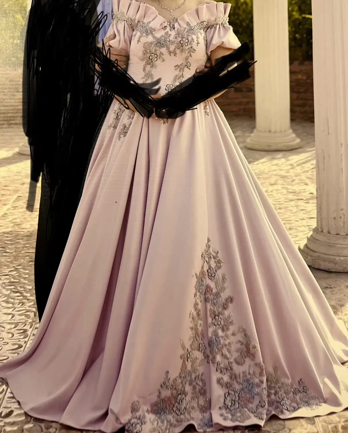 لباس|لباس|رشت, انصاری|دیوار