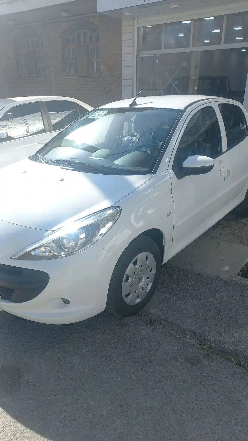 ۲۰۷ مدل ۱۴۰۴ tu3|خودرو سواری و وانت|الیگودرز, |دیوار