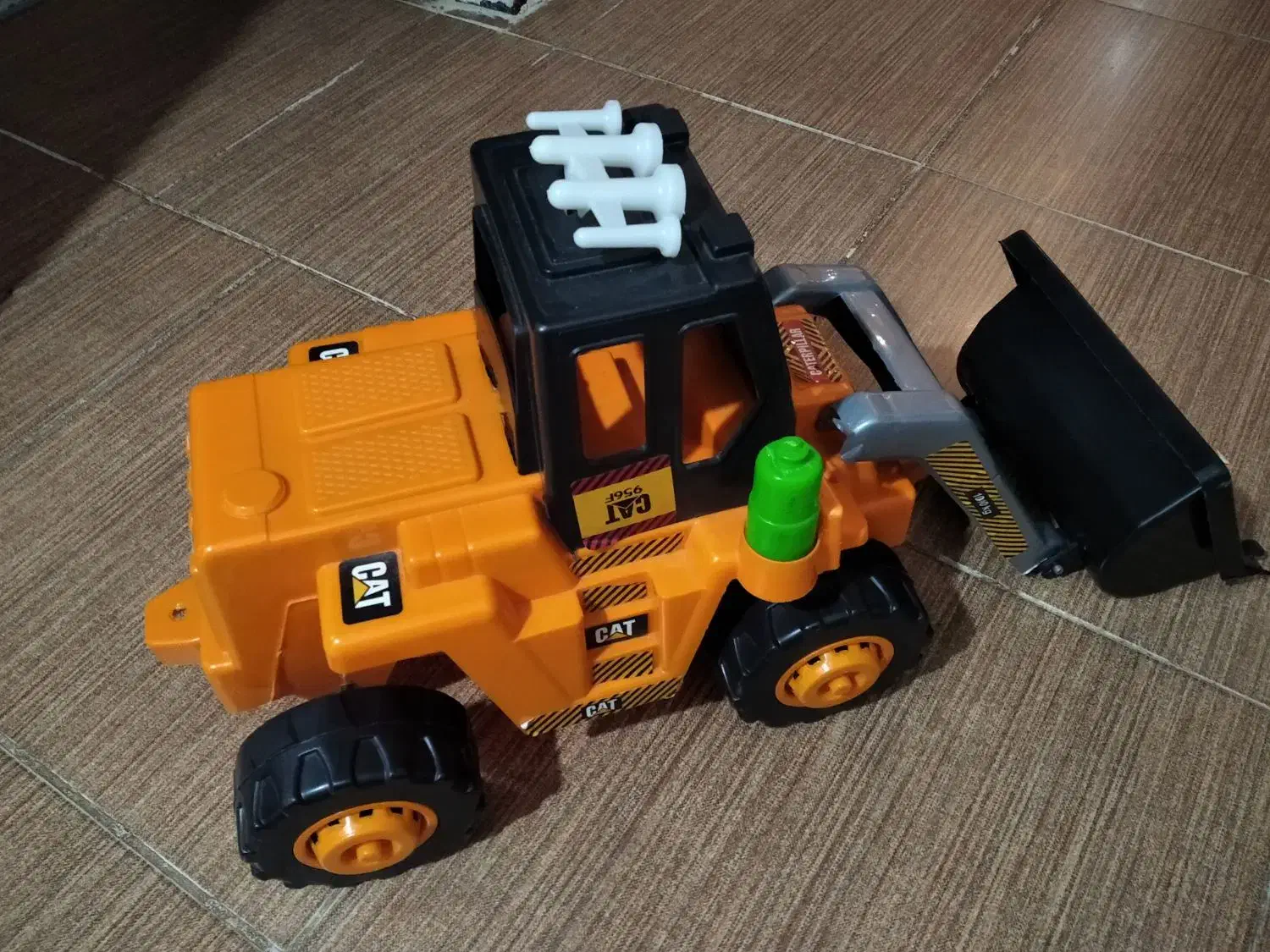 اسباب بازی|اسباب‌بازی بچه|مسجد سلیمان, |دیوار