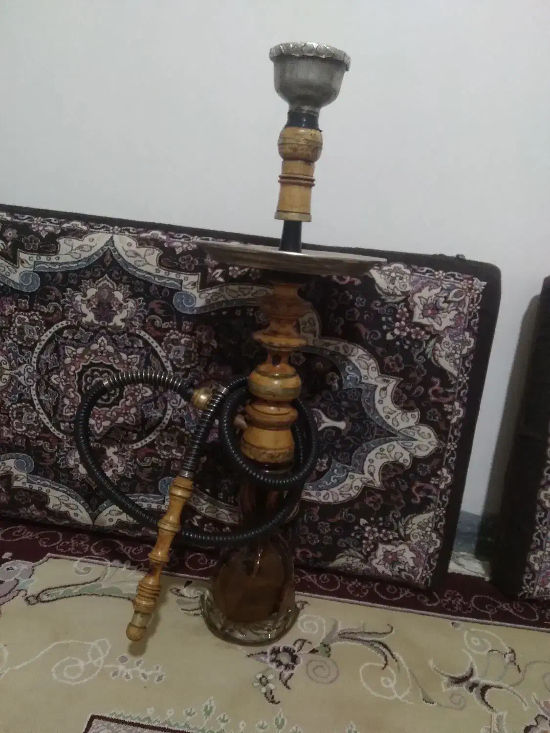 چوب زرد|کلکسیون اشیاء عتیقه|شباب, |دیوار