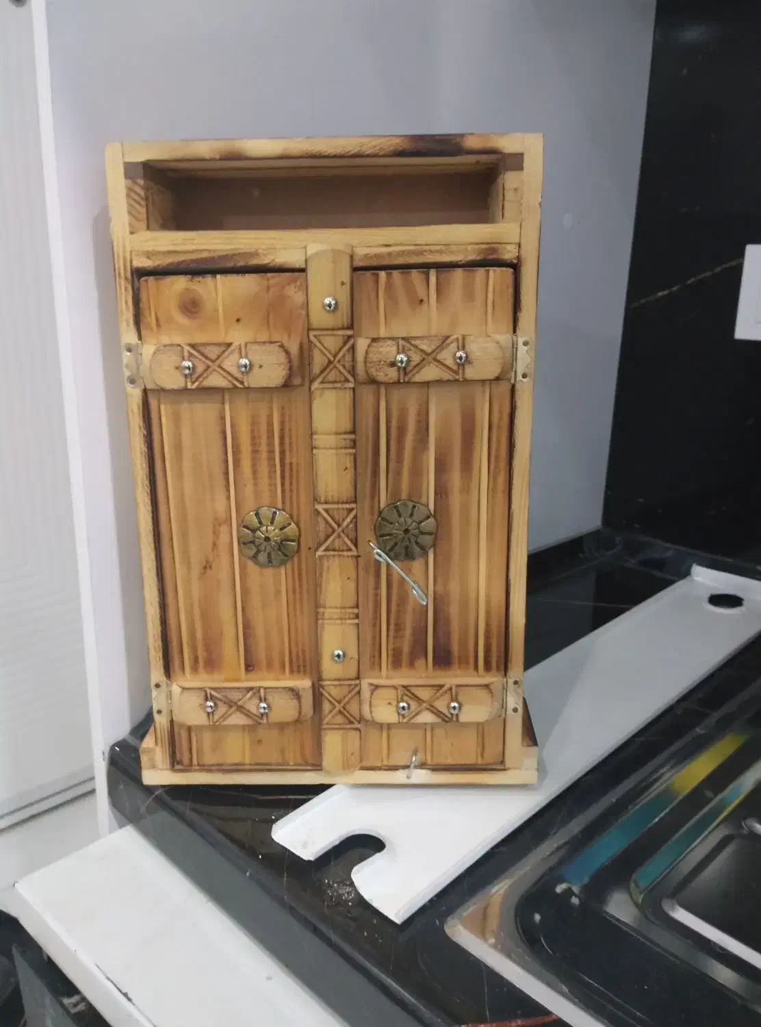 جا کلیدی چوبی دست ساز|صنایع دستی و سایر لوازم تزئینی|مشهد, مشکینی (شهرک غرب)|دیوار