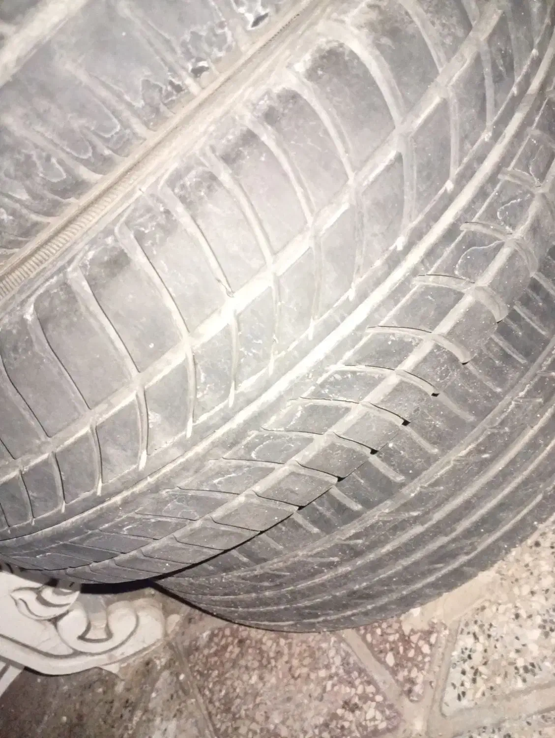 لاستیک|قطعات یدکی و لوازم جانبی|تایباد, |دیوار