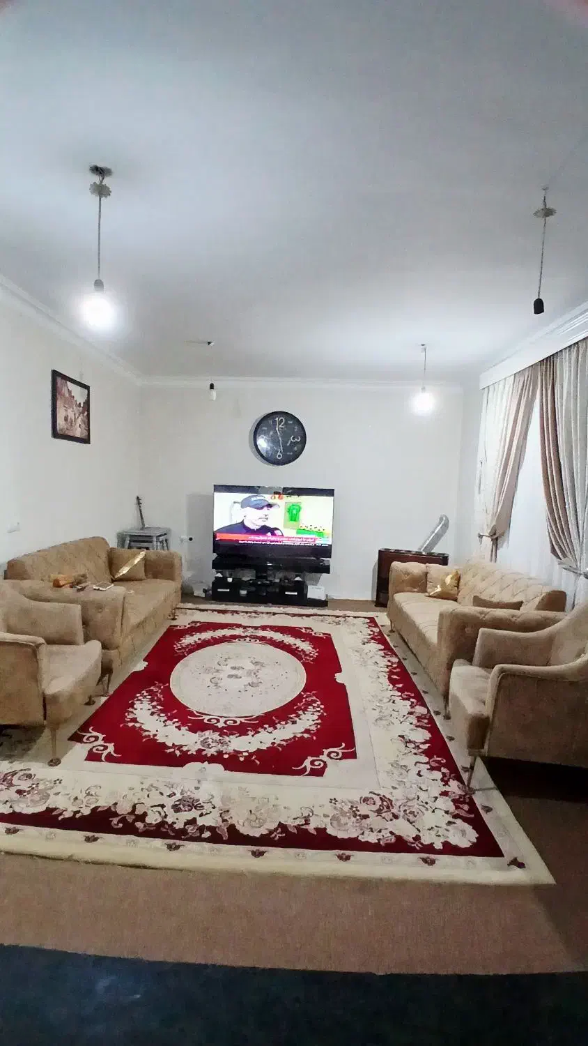 خانه ویلایی طبقه بالا سه راهی|فروش خانه و ویلا|دوگنبدان, |دیوار