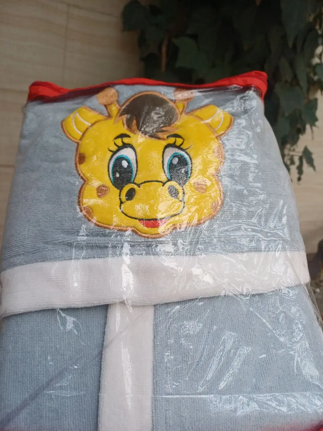 حوله پالتویی بچگانه|کفش و لباس بچه|تهران, دهم فروردین|دیوار