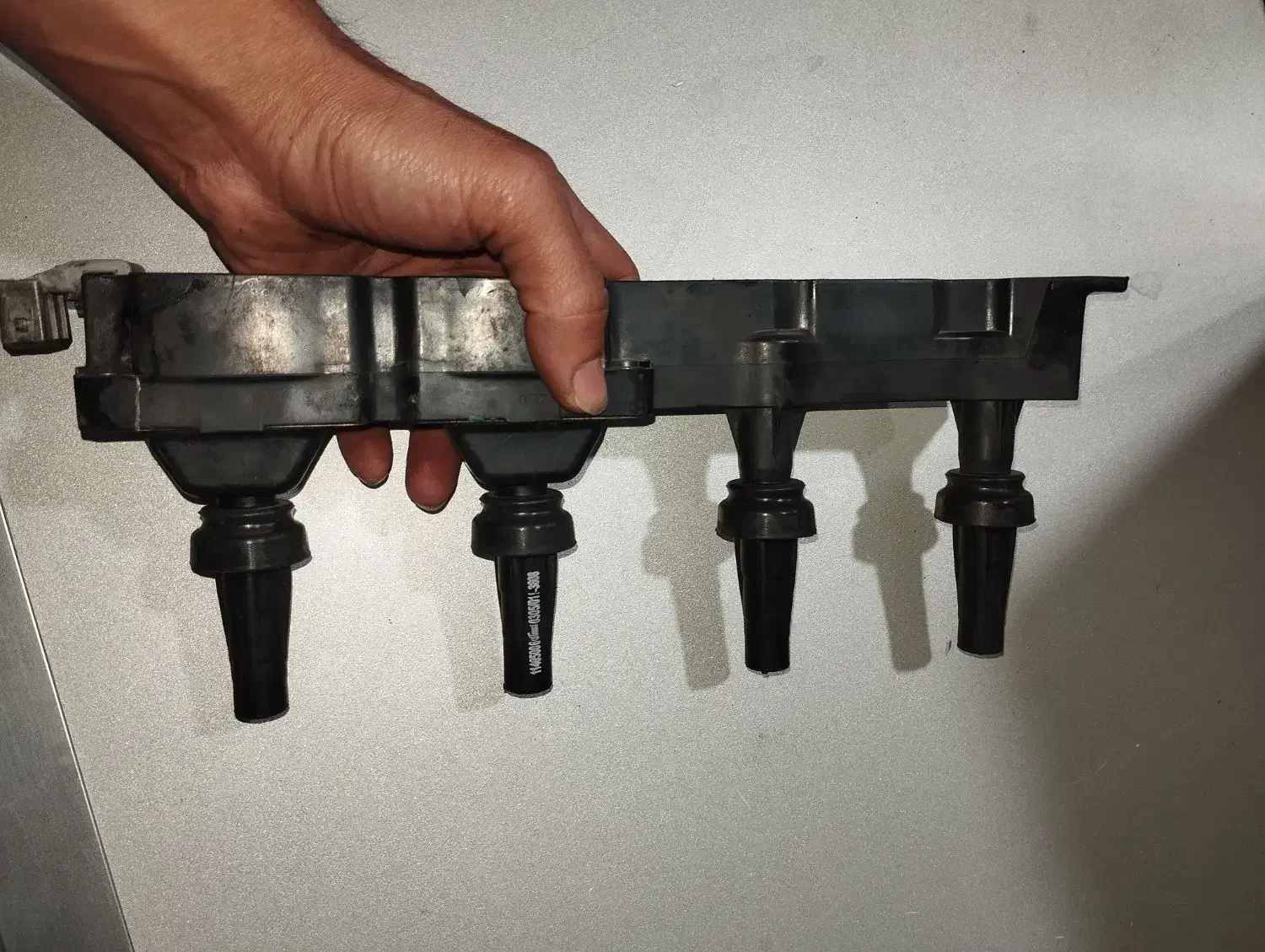 کویل ۲۰۶والئوتیپ ۵ شمع ژاپن۳پلاتین دنسو|قطعات یدکی و لوازم جانبی|صومعهسرا, |دیوار