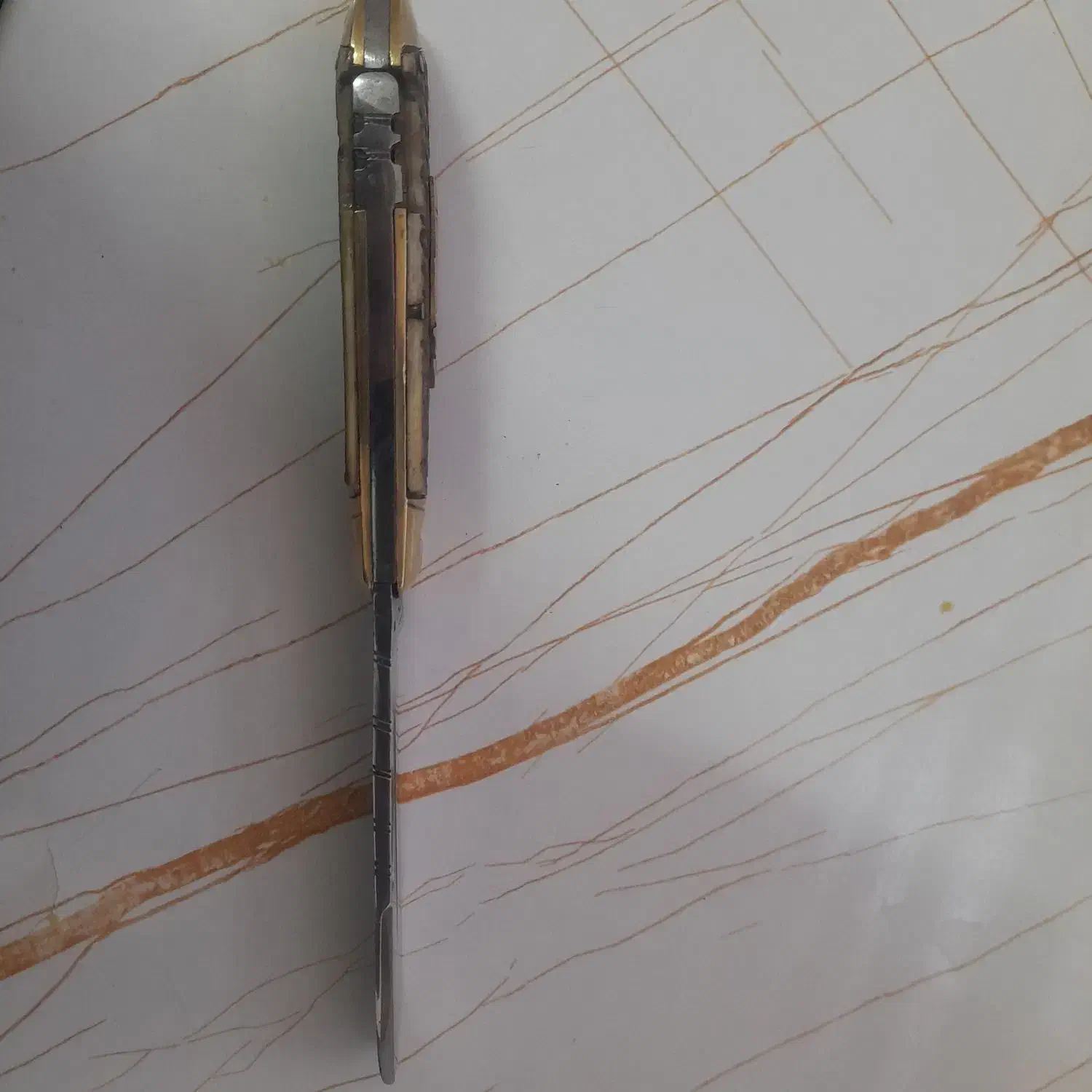 چاقو|کلکسیون اشیاء عتیقه|زنجان, |دیوار